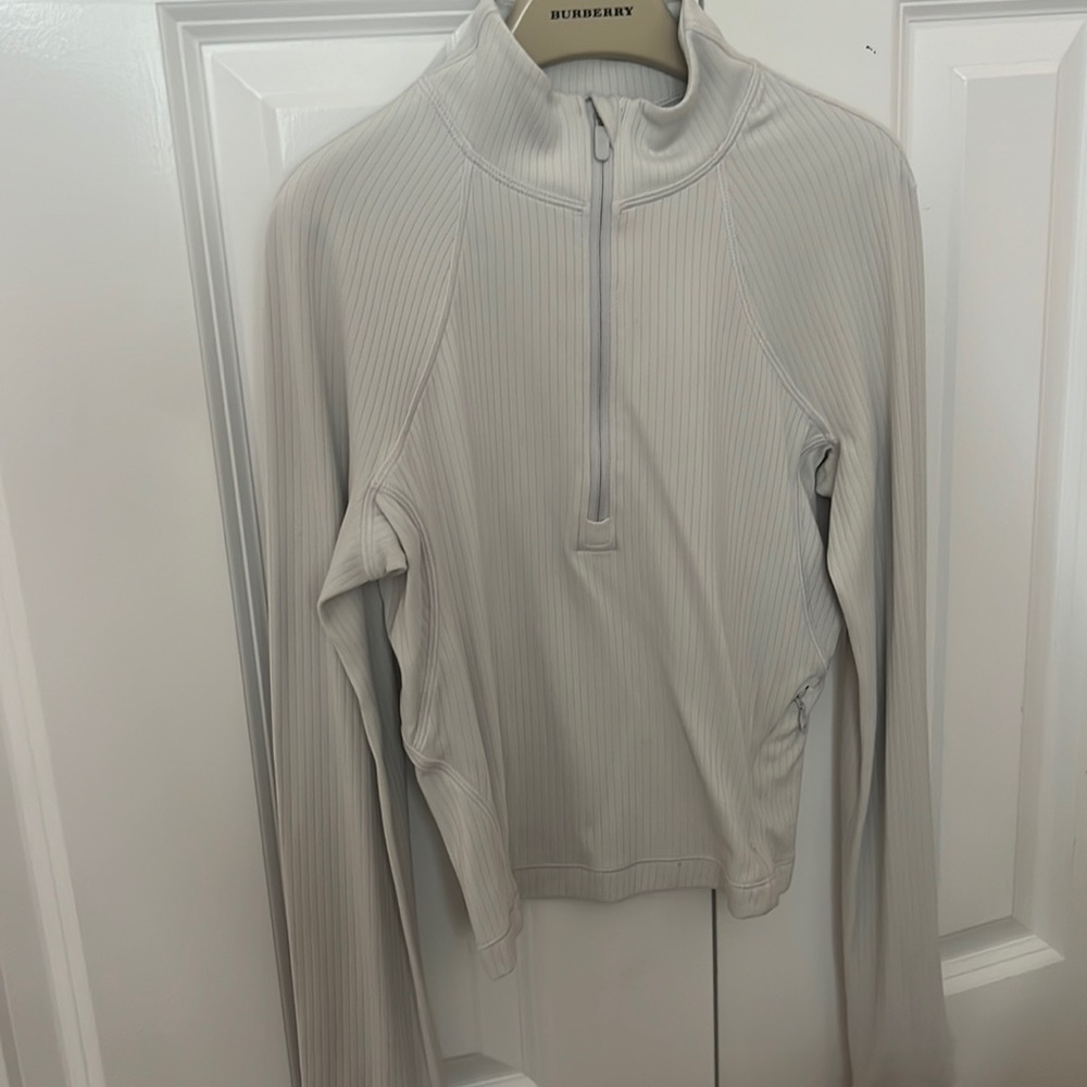 lululemon light weight half zip pull over